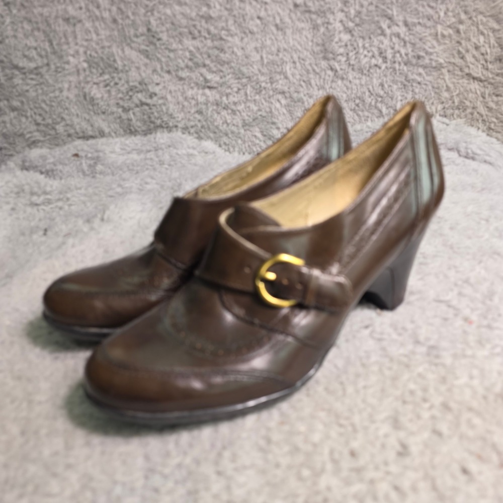 Naturalizer Malia‎ Pumps Brown Leather Buckle Brogue Heels Womens 8M